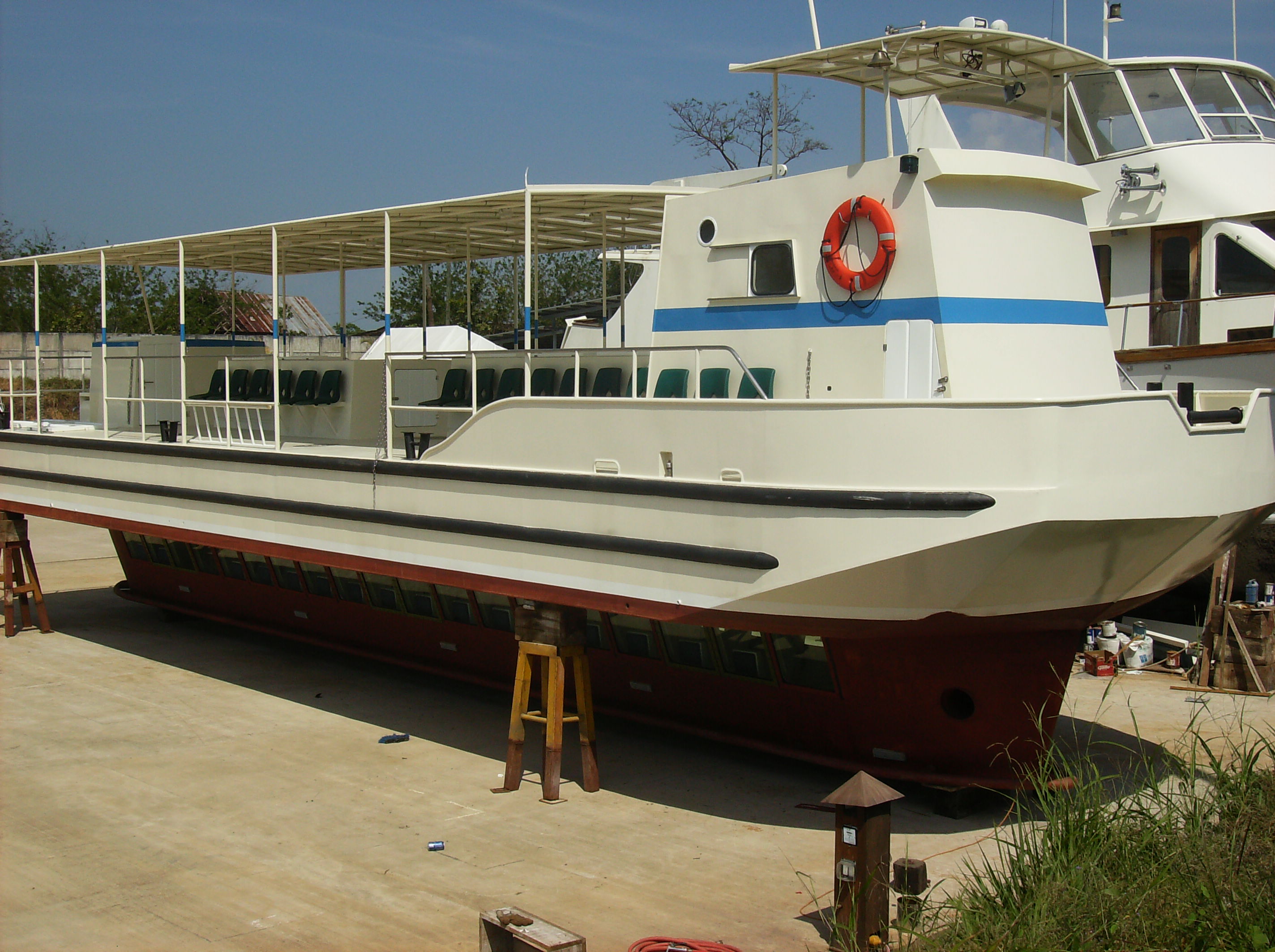 Semisumergible  Belice