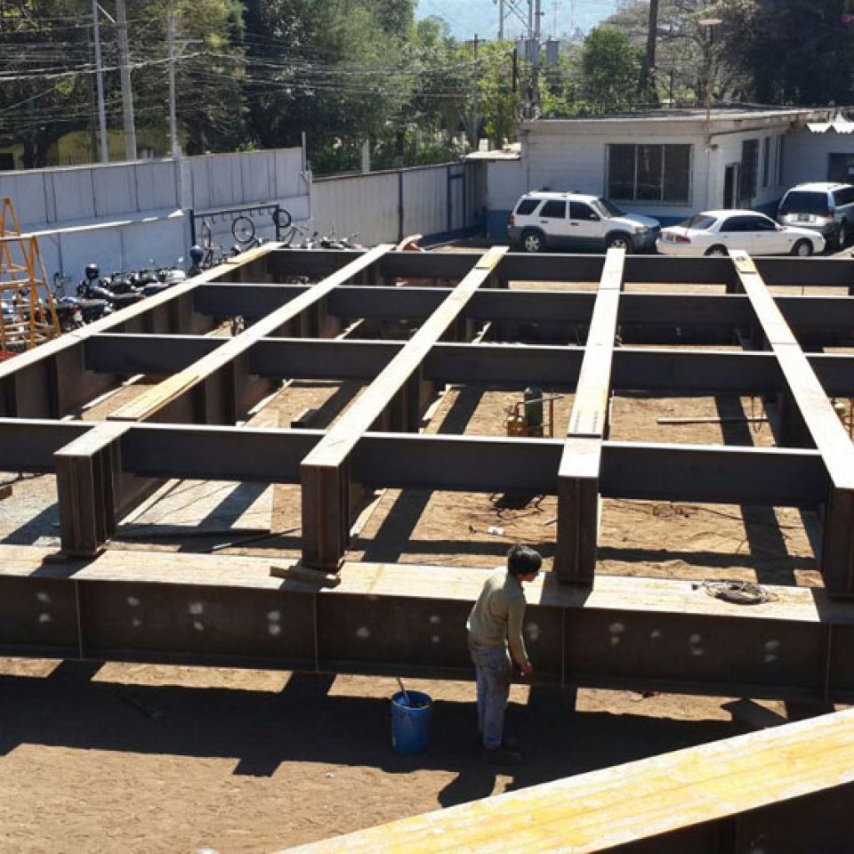 Fabricación de Muelle Santo Tomas