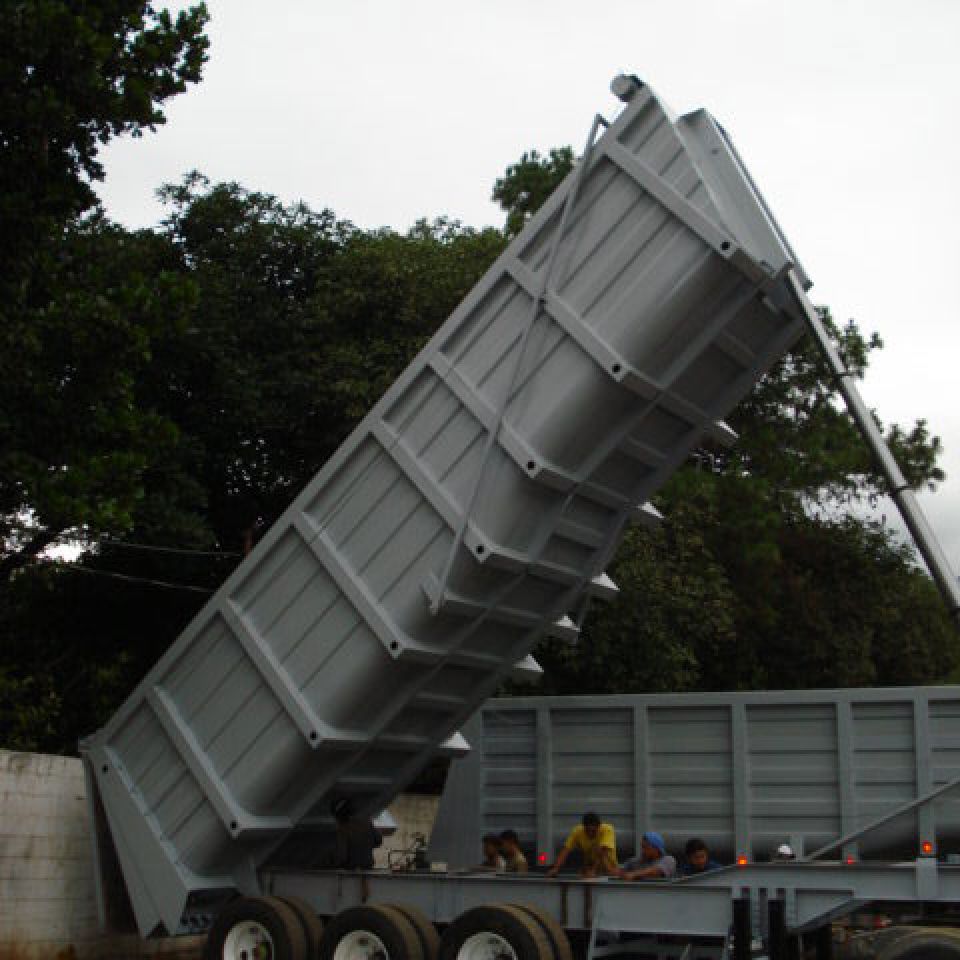 Gondola Hidrulica de 30 Metros